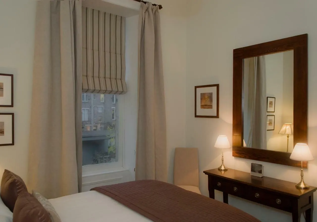 The Lynedoch Place Residence